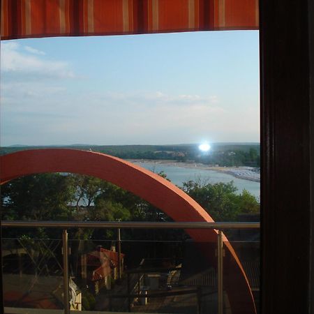 Apart Hotel Primavera 2 Primorsko Kamer foto