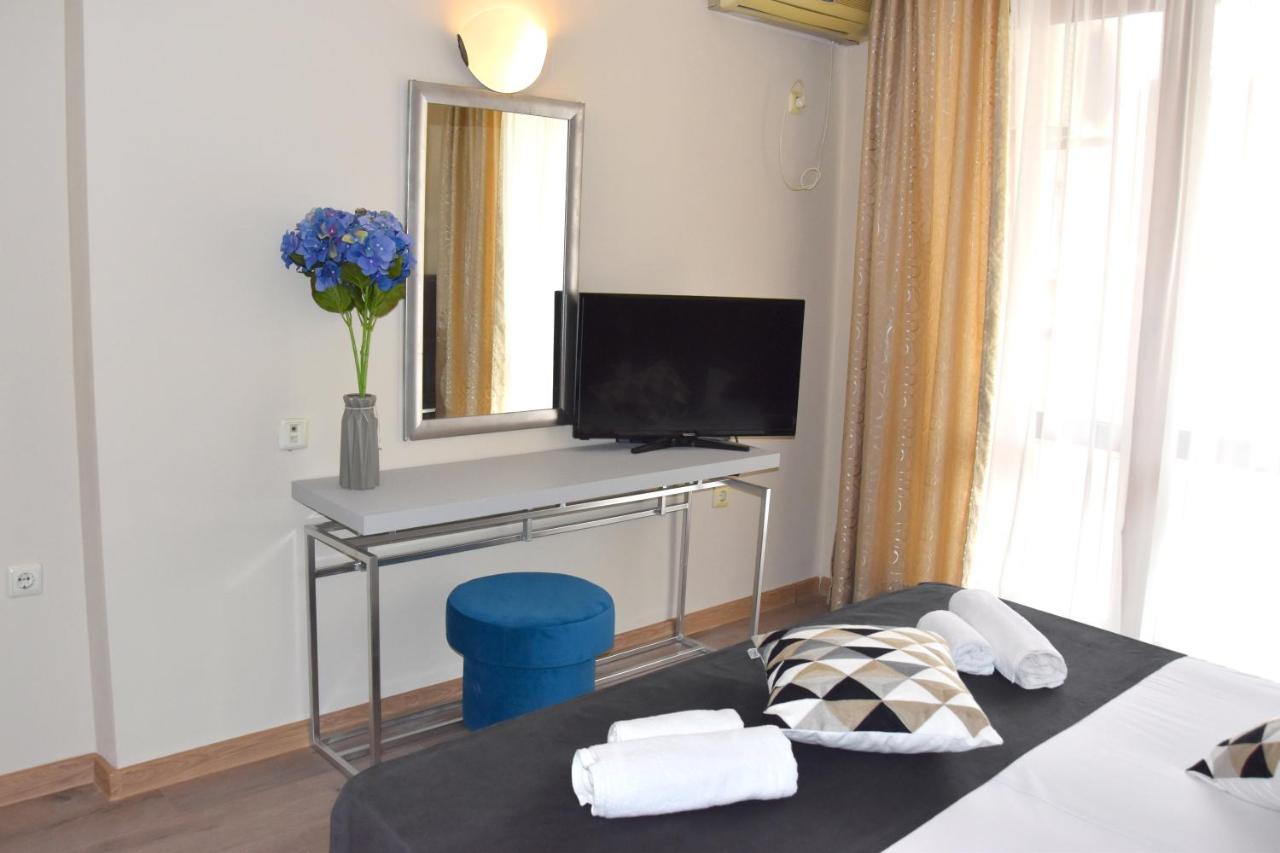 Apart Hotel Primavera 2 Primorsko Buitenkant foto