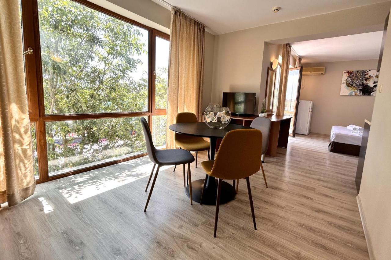 Apart Hotel Primavera 2 Primorsko Buitenkant foto